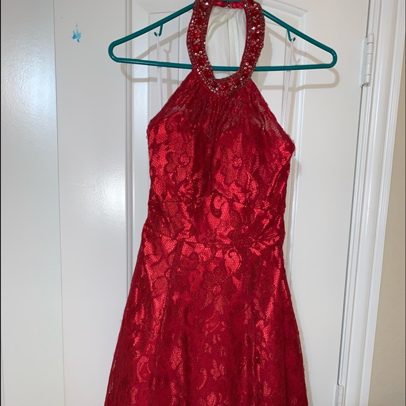 red banquet dresses
